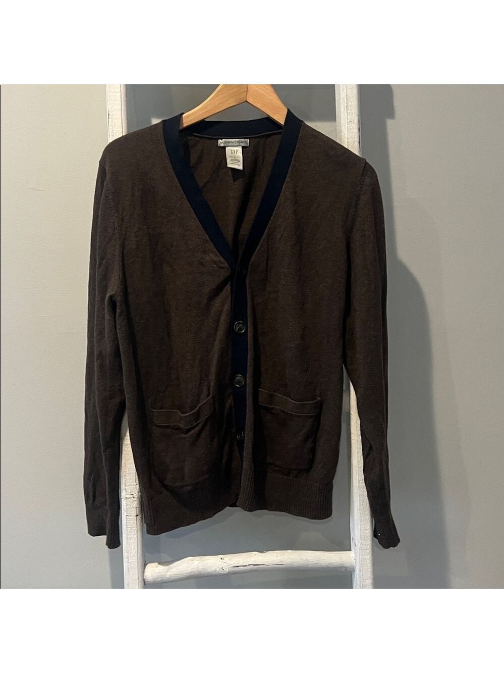 GAP cashmere Brown and navy V-Neck button front Cardigan small - Picture 2 of 9